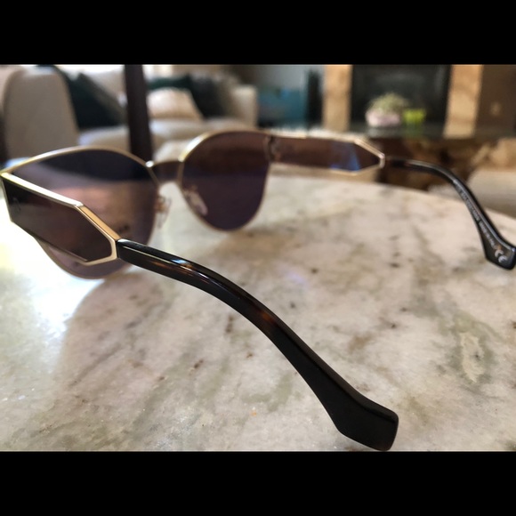 Balenciga BA96 - Picture 2 of 3